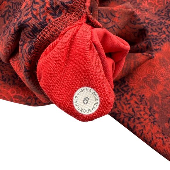 LULULEMON Wunder Under High-Rise Tight 25" Lunar New Year Size 6 Intricate Oasis - Picture 9 of 9